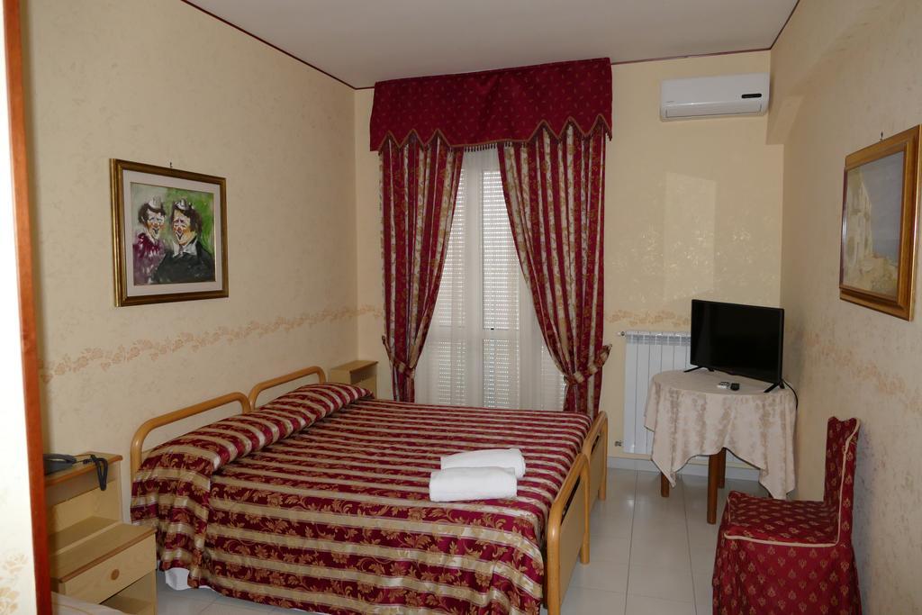 Hotel L'Ulivo Mirabella Eclano المظهر الخارجي الصورة